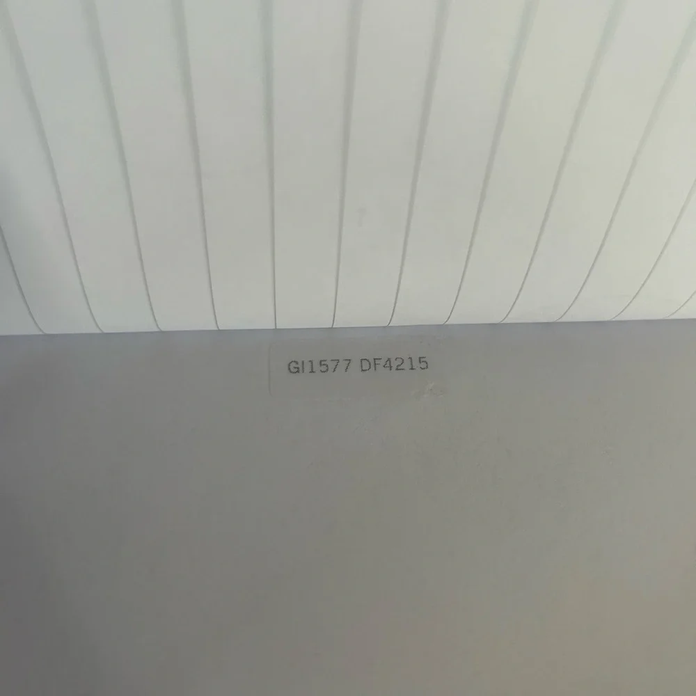 Louis Vuitton Jane New York Notebook with Vivienne as Lady Liberty. - Picture 7 of 7